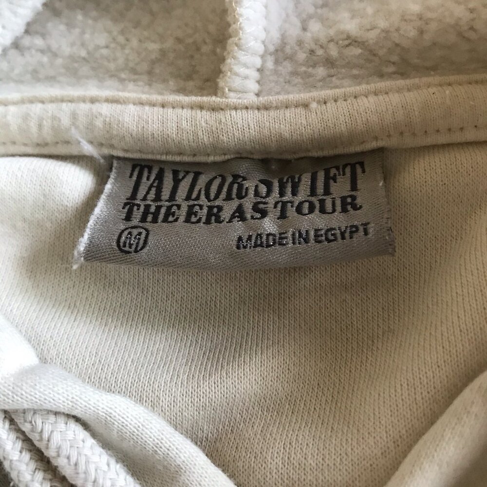 2023 Taylor Swift The Eras Tour Pullover Hoodie Size Medium Unisex Beige Cream - Picture 4 of 7